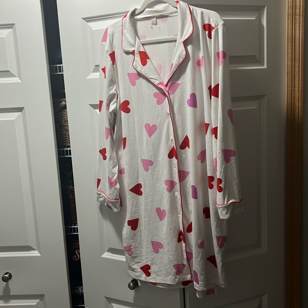 Joe Fresh valentine night gown